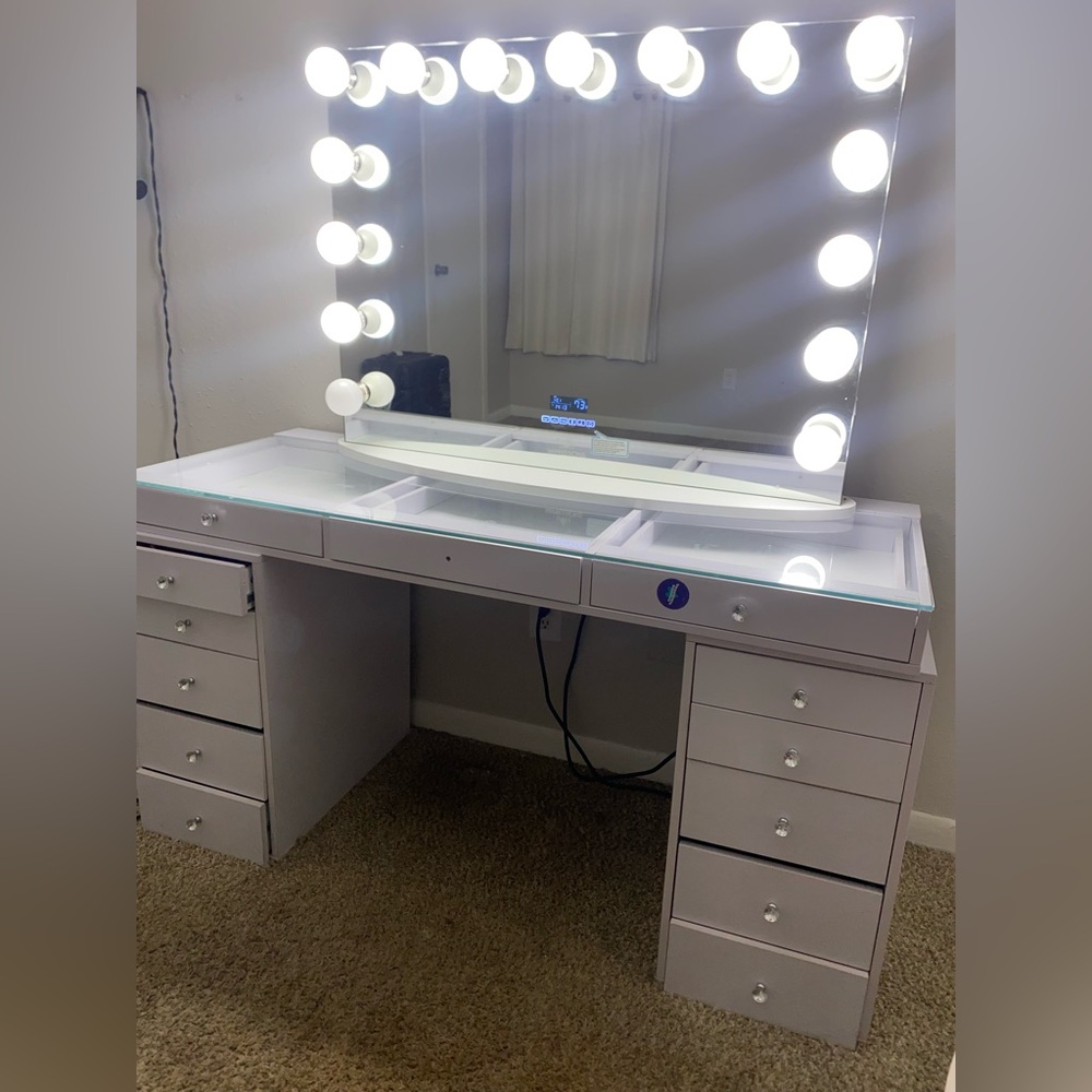 Impressions Vanity with Bluetooth